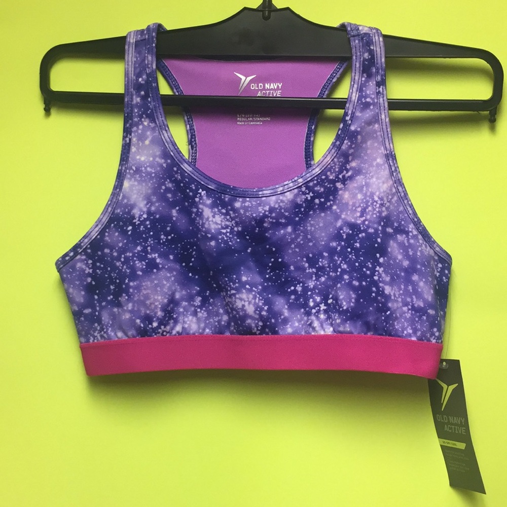 Cute Old Navy Active Go Dry Cool Work out Top !!